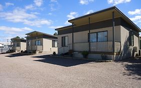 Oval Motel - Murray Bridge